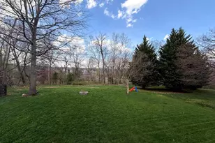 10032 Naughton Ct, Bristow, VA 20136 - Photo 2