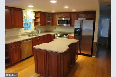 12729 Falcon Drive, Woodbridge, VA 22192 - Photo 2