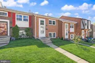 14807 Anderson Ct, Woodbridge, VA 22193 - Photo 2