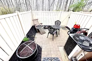 2847 Chablis Cir, Woodbridge, VA 22192 - Photo 18