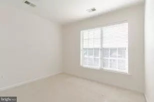15675 William Bayliss Ct, Woodbridge, VA 22191 - Photo 18