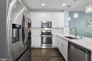 9884 Sounding Shore Ln, Bristow, VA 20136 - Photo 6