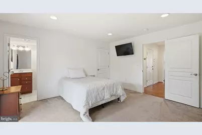 8267 Heritage Crossing Court, Manassas, VA 20109 - Photo 18