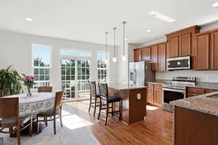 8267 Heritage Crossing Ct, Manassas, VA 20109 - Photo 4