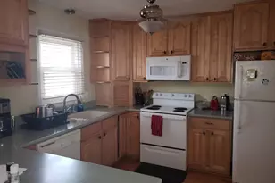 12197 Cinnamon St, Woodbridge, VA 22192 - Photo 2