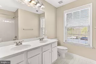 8903 Yellow Hammer Dr, Gainesville, VA 20155 - Photo 34