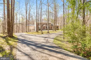 11451 Huntsman Dr, Manassas, VA 20112 - Photo 2