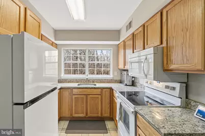 12219 Stevenson Court #12219, Woodbridge, VA 22192 - Photo 8