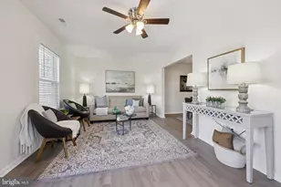 2874 Bowes Ln, Woodbridge, VA 22193 - Photo 2