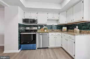 2874 Bowes Ln, Woodbridge, VA 22193 - Photo 18