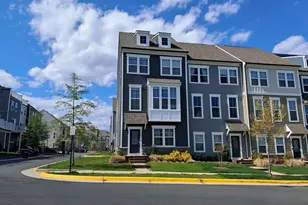 1654 Bay Cedar Dr, Dumfries, VA 22025 - Photo 4