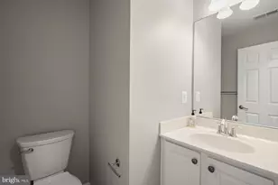 11214 Wortham Crest Cir, Manassas, VA 20109 - Photo 32