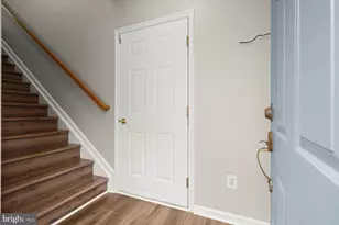 11214 Wortham Crest Cir, Manassas, VA 20109 - Photo 6