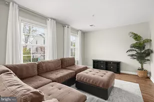 11214 Wortham Crest Cir, Manassas, VA 20109 - Photo 14