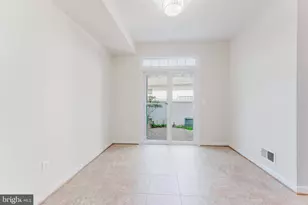 13075 Sidlaw Hills Ln, Bristow, VA 20136 - Photo 16