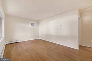 14309 Fairmont Ct, Woodbridge, VA 22193 - Photo 10