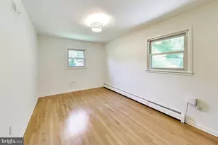 3806 Fortuna Ct, Woodbridge, VA 22193 - Photo 8
