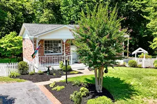 3806 Fortuna Ct, Woodbridge, VA 22193 - Photo 46