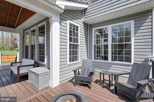 16004 Hopewell Ct, Haymarket, VA 20169 - Photo 6