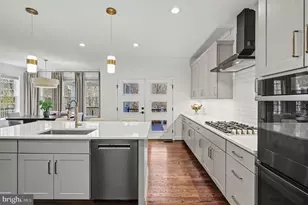 16004 Hopewell Ct, Haymarket, VA 20169 - Photo 8