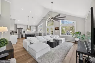 16105 Sumney Dr, Haymarket, VA 20169 - Photo 4