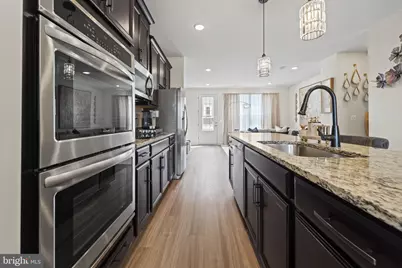 10637 Hinton Way, Manassas, VA 20112 - Photo 4