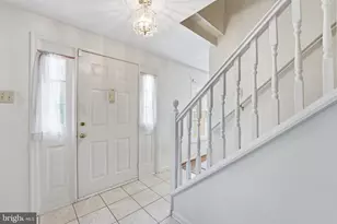 10757 Tullamore Ct, Manassas, VA 20111 - Photo 2