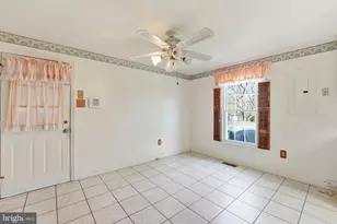 10757 Tullamore Ct, Manassas, VA 20111 - Photo 14