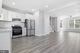 16861 Brandy Moor Loop, Woodbridge, VA 22191 - Photo 8