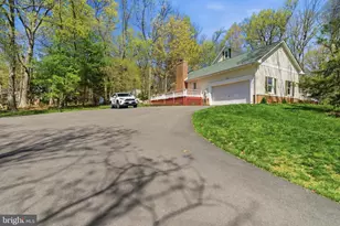 15470 Cheal Ct, Haymarket, VA 20169 - Photo 4