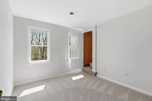 15470 Cheal Ct, Haymarket, VA 20169 - Photo 32
