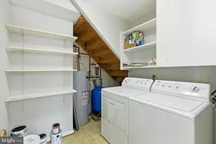 15470 Cheal Ct, Haymarket, VA 20169 - Photo 36