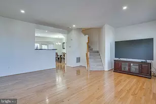 13262 Revillo Loop, Woodbridge, VA 22191 - Photo 4