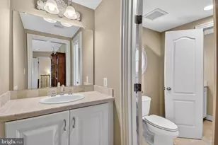 15714 Spyglass Hill Loop, Gainesville, VA 20155 - Photo 54