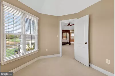 15714 Spyglass Hill Loop, Gainesville, VA 20155 - Photo 34