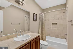 15714 Spyglass Hill Loop, Gainesville, VA 20155 - Photo 64