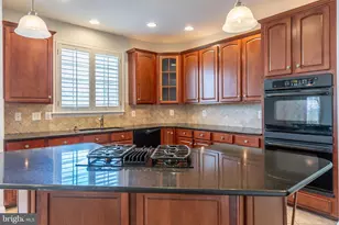 12675 Rushing Creek Ct, Bristow, VA 20136 - Photo 18