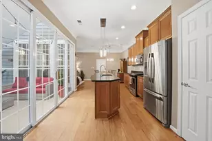 713 Belmont Bay Dr, Woodbridge, VA 22191 - Photo 12