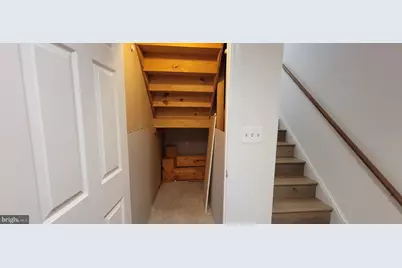 12172 Springwoods Drive, Woodbridge, VA 22192 - Photo 10