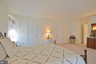 13195 Quade Ln, Woodbridge, VA 22193 - Photo 12