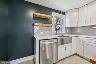 3802 Folsome Ct, Woodbridge, VA 22193 - Photo 16