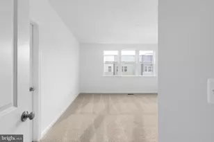 2546 Neabsco Common Pl, Woodbridge, VA 22191 - Photo 24