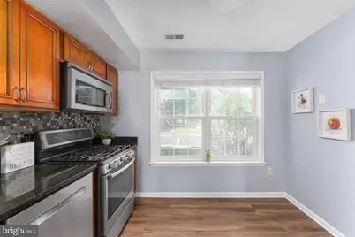 4748 S Park Court, Woodbridge, VA 22193 - Photo 8