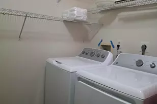 1037 Gardenview Loop, Woodbridge, VA 22191 - Photo 12