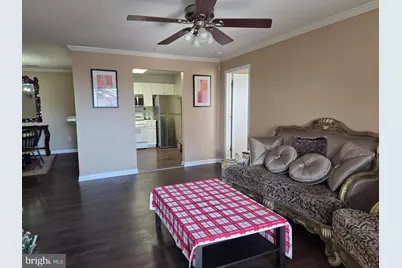 1037 Gardenview Loop #302, Woodbridge, VA 22191 - Photo 2