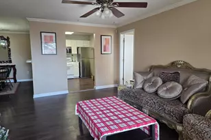 1037 Gardenview Loop, Woodbridge, VA 22191 - Photo 2