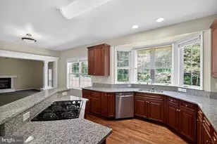 3627 Serendipity Rd, Woodbridge, VA 22193 - Photo 4
