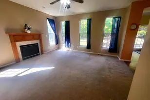 17734 Avenel Ln, Dumfries, VA 22026 - Photo 8