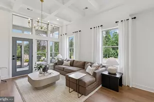 5925 Sunstone Ln, Haymarket, VA 20169 - Photo 6