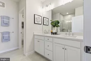 17644 Hawkins Ln, Dumfries, VA 22026 - Photo 20